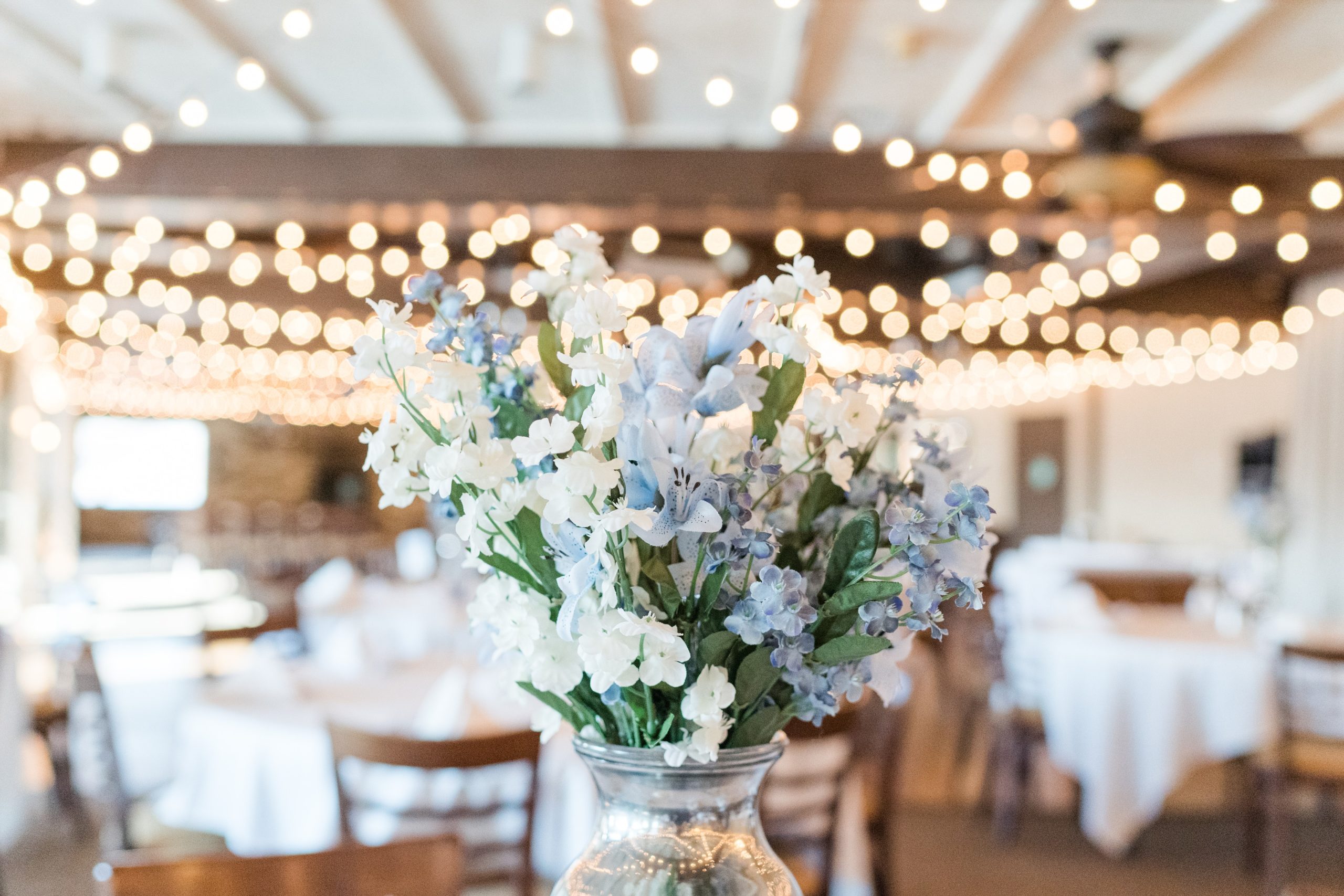 The Chart House Lakeville Minnesota Wedding Indoor Reception