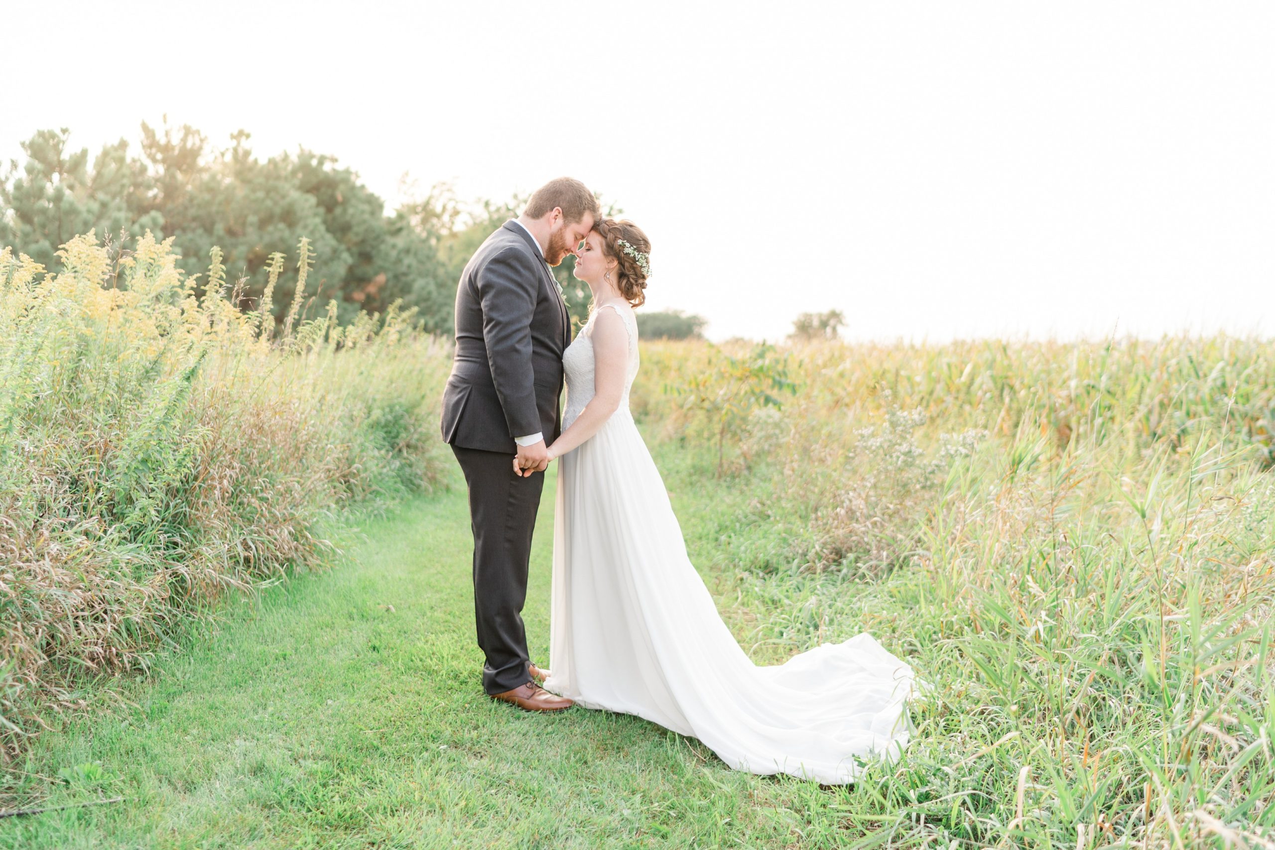 Best Wedding Photographer Minnesota Bride & Groom in Meadow