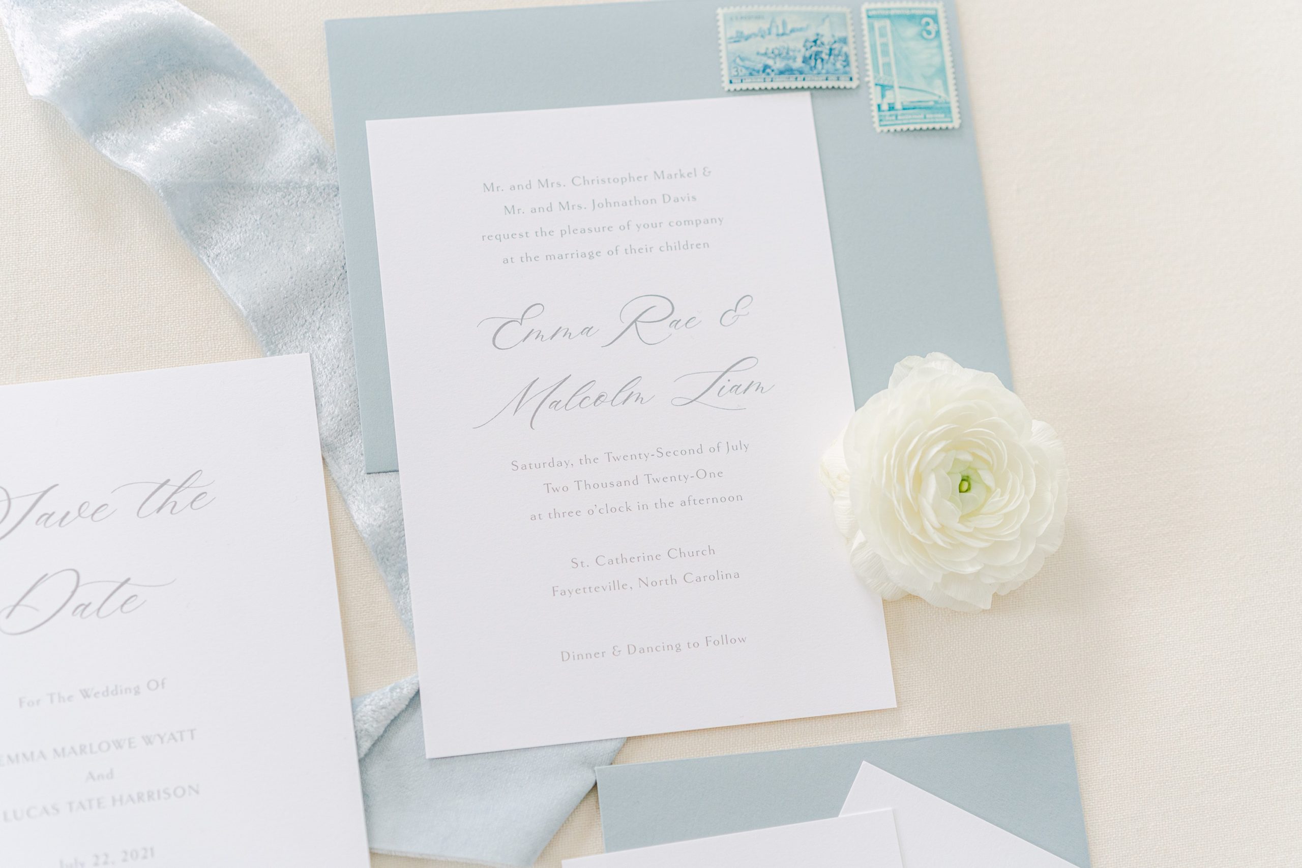 Lily Roe Co Wedding Stationary