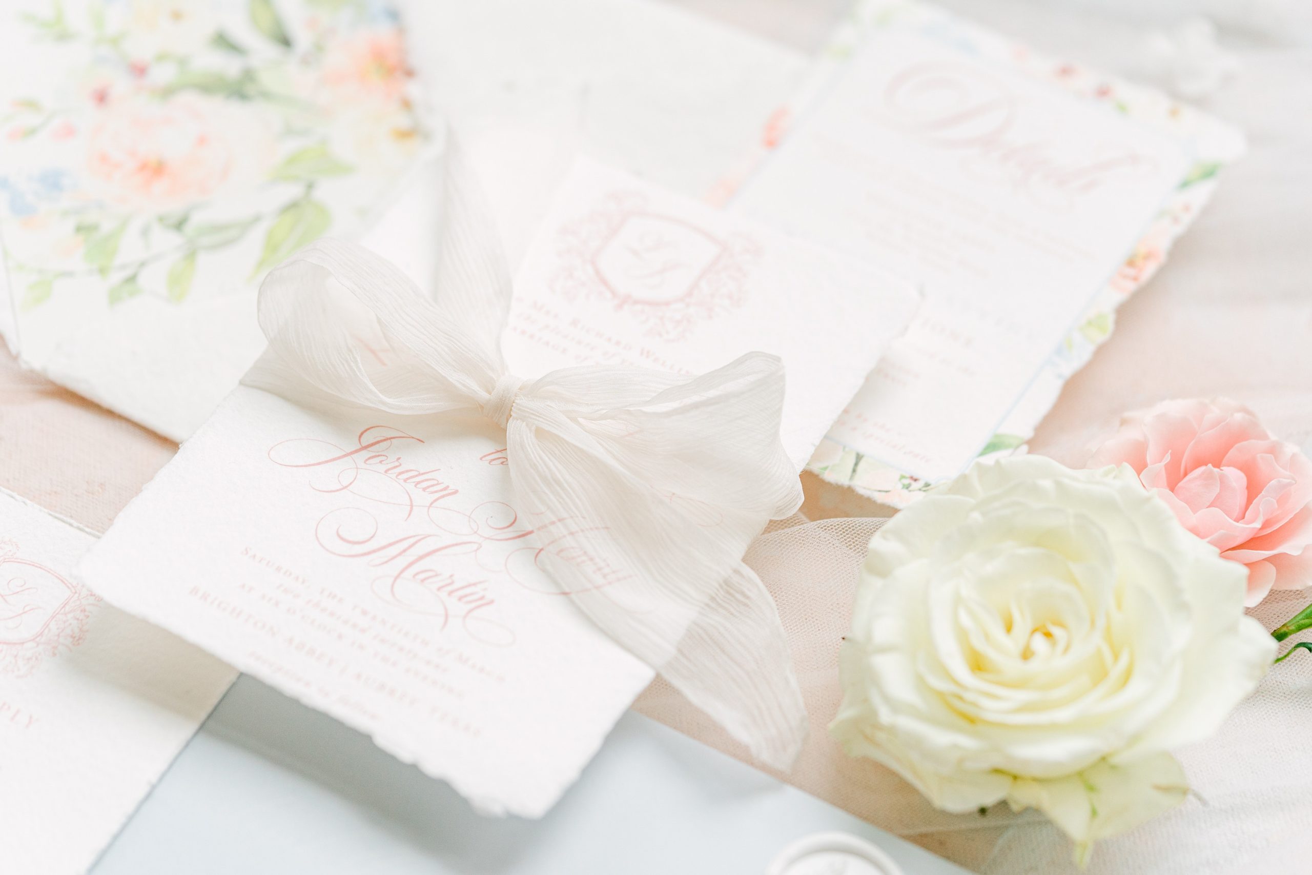 Spring-wedding-inspiration-blush-cream-invitation-suite