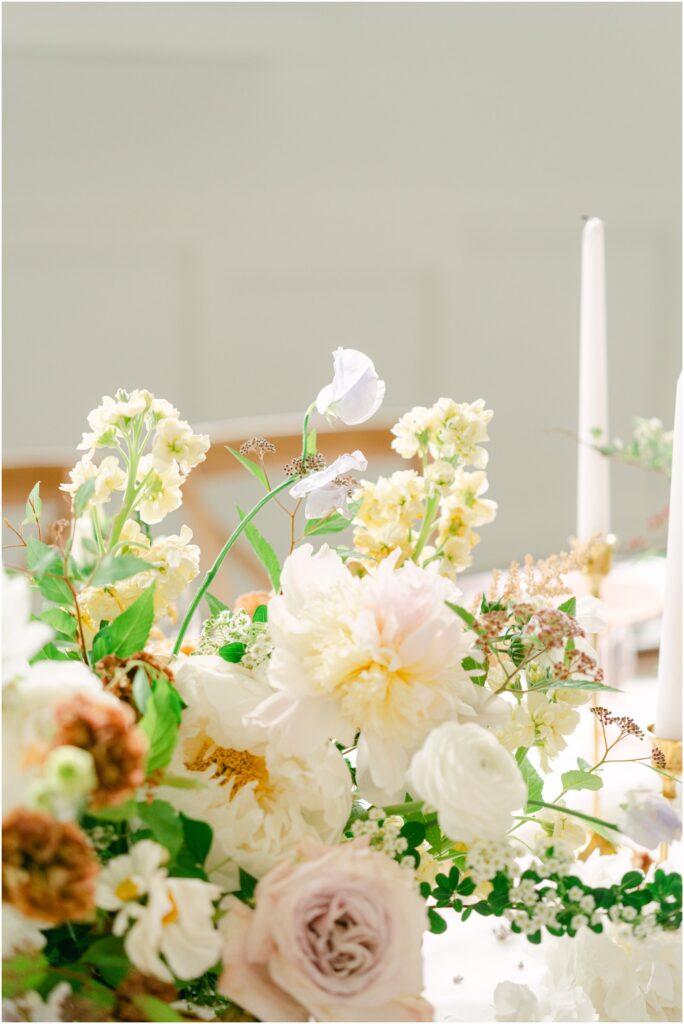 Woodhaven Wedding Minnesota Table Florals