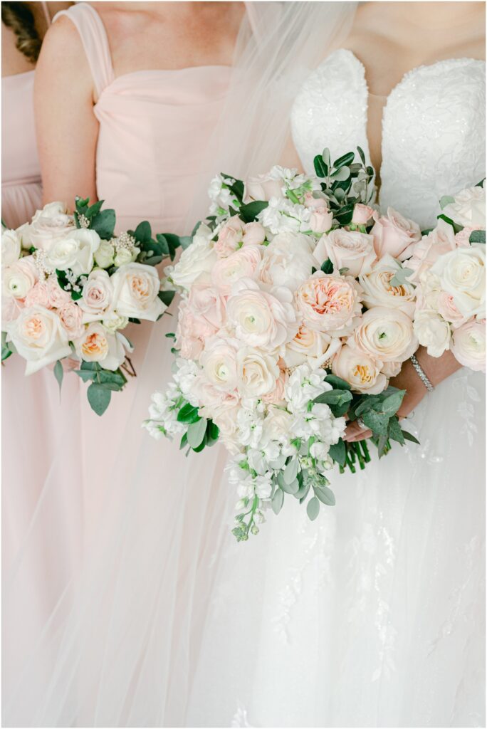 JPowers Hilton Rochester Mayo Wedding Blush Florals