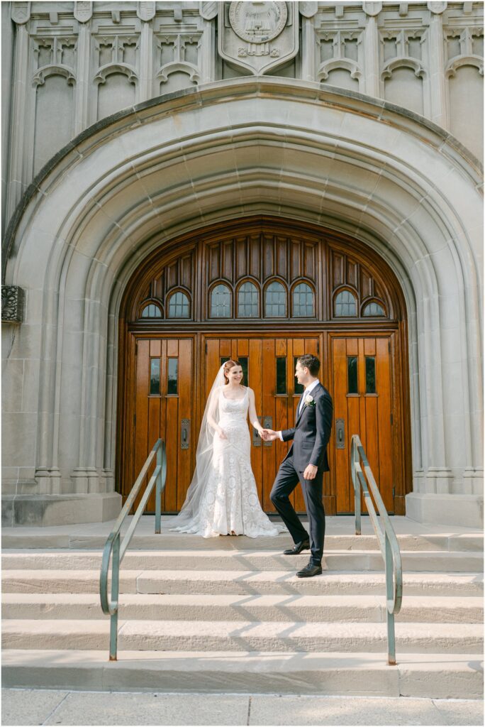 Carleton College Wedding Northfield Minnesota Skinner Memorial Chapel
